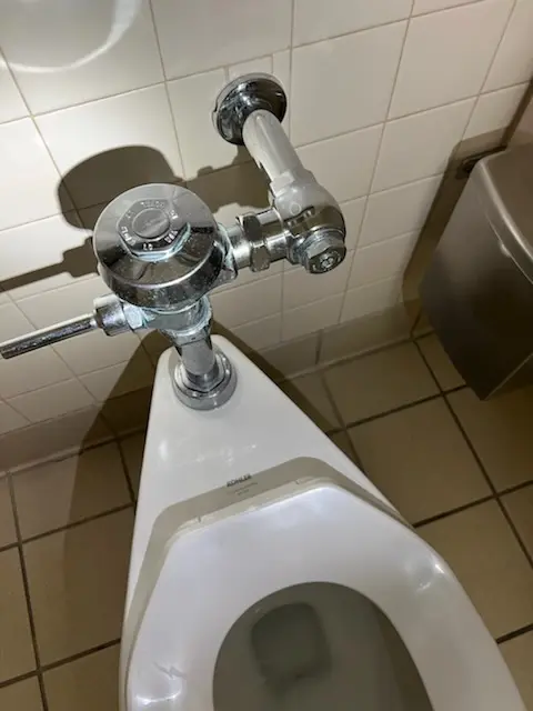 Fixture installation and repair for Repiping in Roslyn